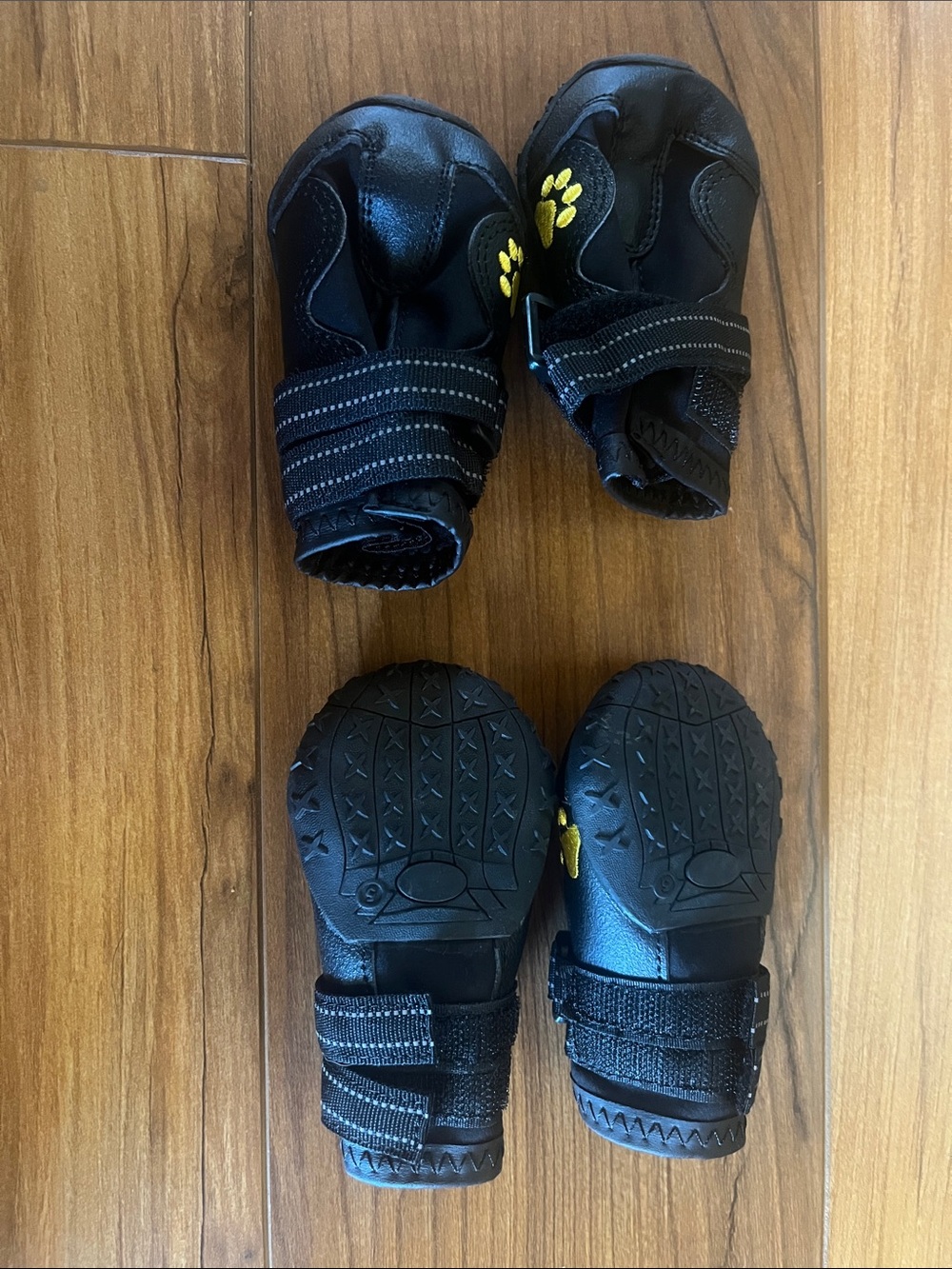 Waterproof dog shoes